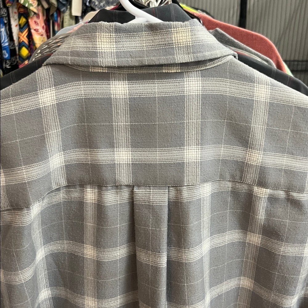DIXXON “Avalanche” Gray Casual Button Down Flannel Shirt - Picture 6 of 6